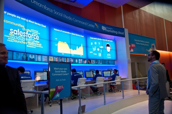 IMG_7371 Joe Sterne Photography, Dreamforce 2012, #df12, Moscone Center, San Francisco, Marc Benioff, Richard Branson, smcc