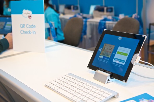 IMG_7376 Joe Sterne Photography, Dreamforce 2012, #df12, Moscone Center, San Francisco,QR Code