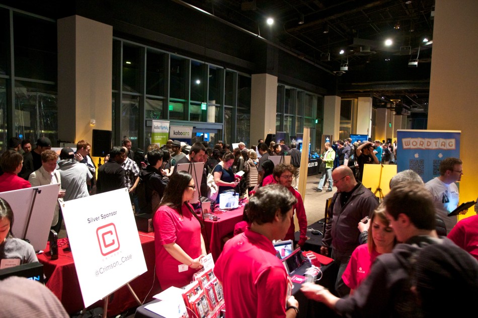 gdgt, san francisco, tech trade show, the Meteron, crimson cases