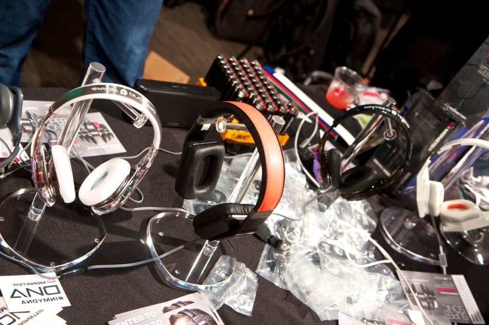gdgt, san francisco, tech trade show, the Meteron, monster headphones,