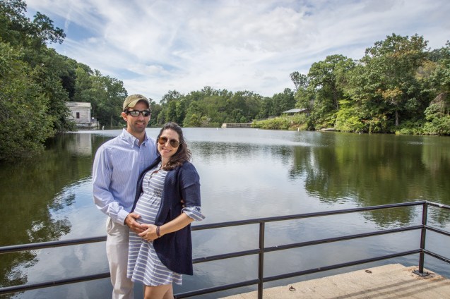 not so sterne photography, maternity shoot, baltimore maryland, dogs, indy